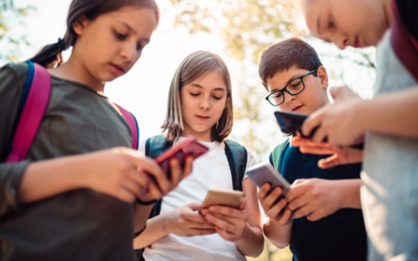 A World Without Social Media: How Would That Impact Today’s Teens?