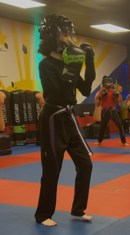 Sophomore Samantha Frankel has her hands up during her Filipino Martial Arts class. 